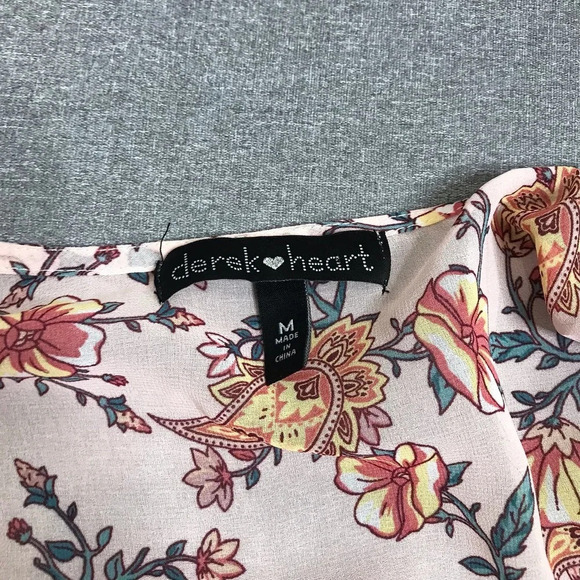 Derek Heart Pink Floral Kimono W/ Lace trim - Picture 2 of 3